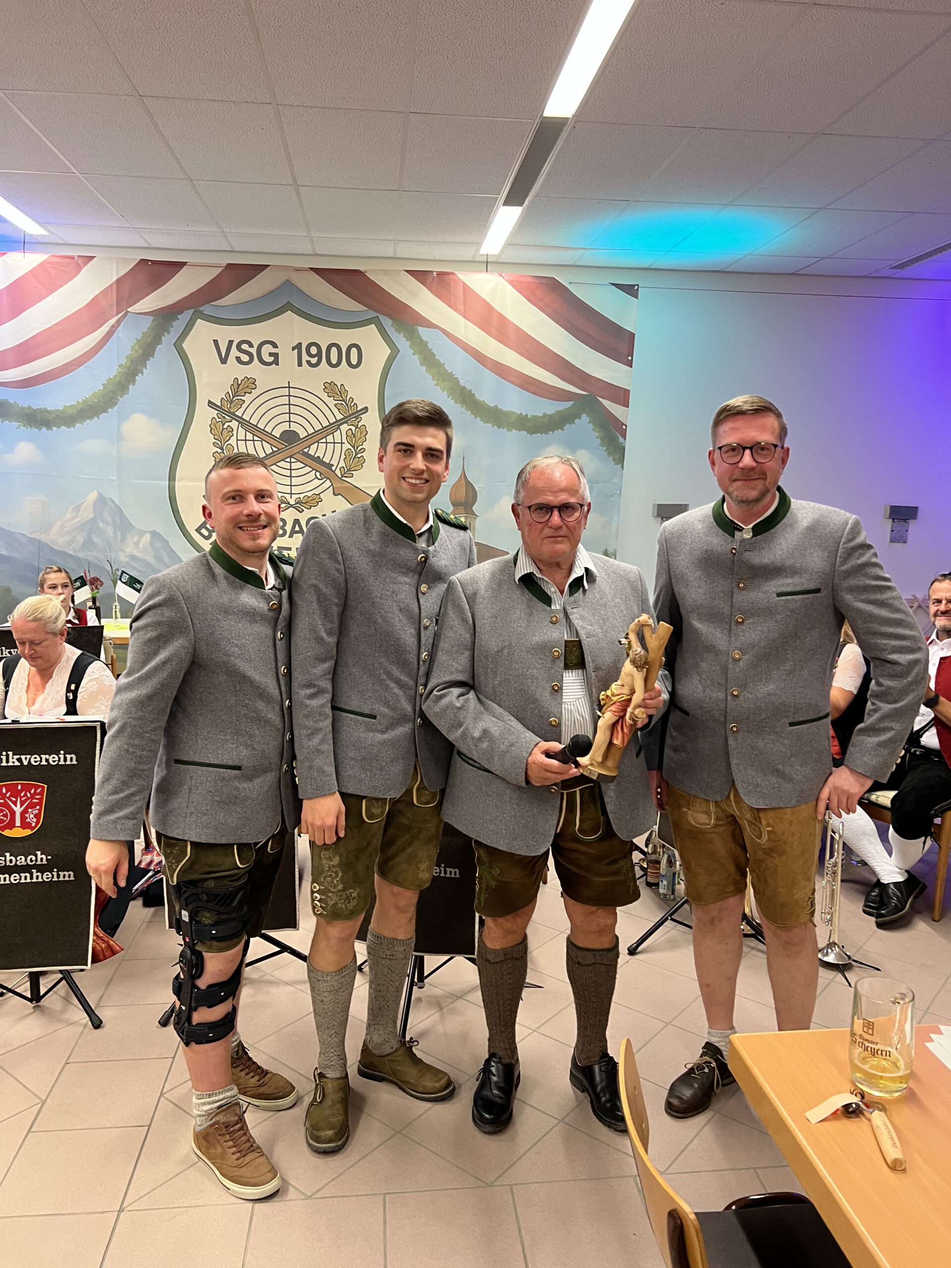 Mehr über den Artikel erfahren Helferfest – 125 Jahre VSG 1900 e.V. / Foto-Box